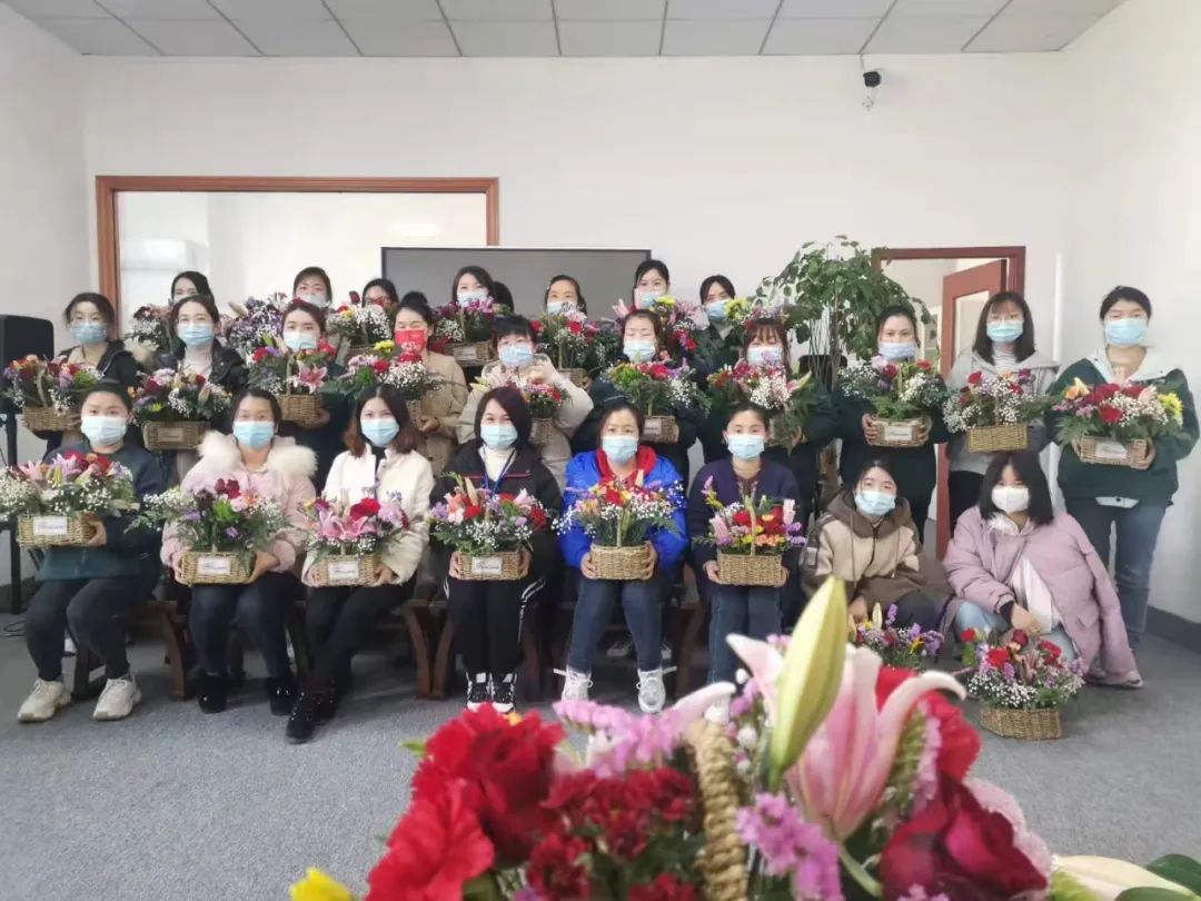人間三月芳菲始，又是一年花開時……